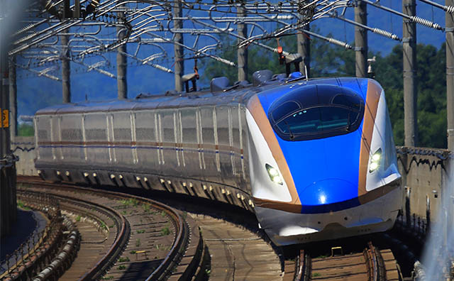 上越新幹線E7系