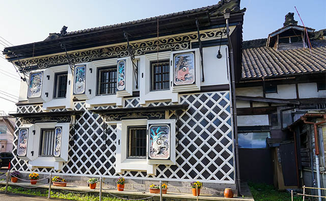 摂田屋6番街発酵ミュージアム・米蔵