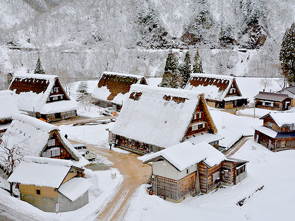 五箇山の冬景色＆船でしか行けない秘湯を求めて、冬の富山へのイメージ