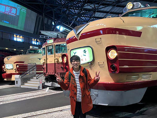 鉄道博物館（大宮）の見どころを紹介。シミュレータ体験や展示にお土産まで！