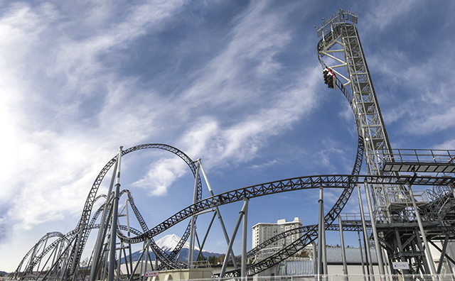 富士急ハイランドへの旅 びゅうトラベル Jr東日本