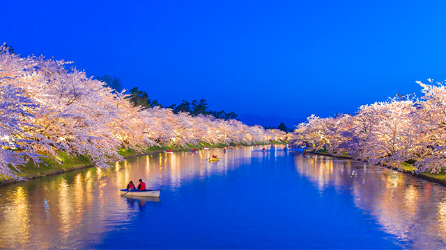 列車で巡る日本の絶景