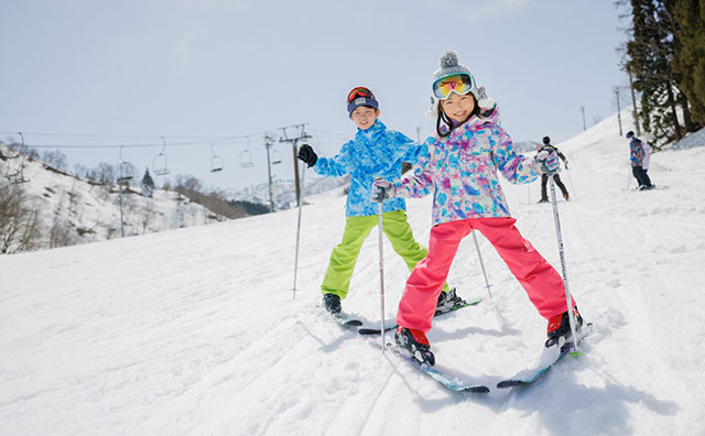 出発日限定！NASPAスキーガーデン リフト1日券＆ワンドリンク付き