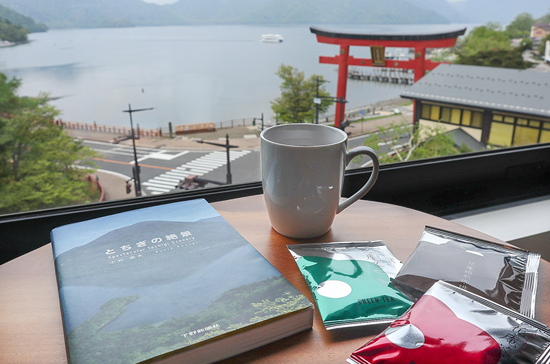 中禅寺湖を遊覧船でクルージング＆観光スポットを徒歩で巡る奥日光の旅